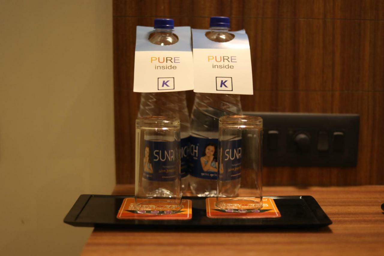 Kyriad Hotel Solapur By Othpl Екстериор снимка